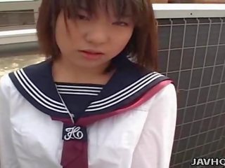 Japoneze i ri i ri zonjë sucks kokosh uncensored