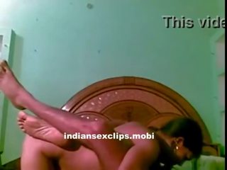 Indijke seks film prikaži vids (2)